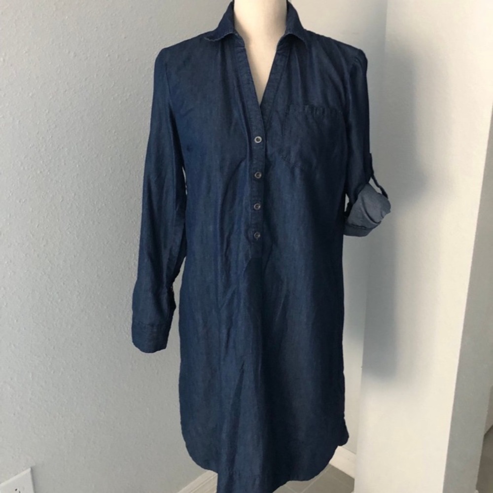 NEW YORK & COMPANY Women’s Half Buttons Long Sleeves  Chambray Shirt Dress | S
